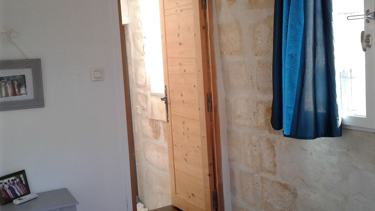 Photo of Bedroom in Avignon City Centre