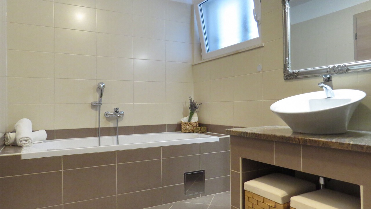 Photo of Bathroom in Srinjine