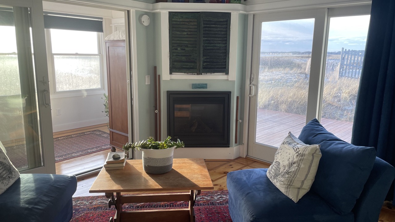Photo of Livingroom in North Truro