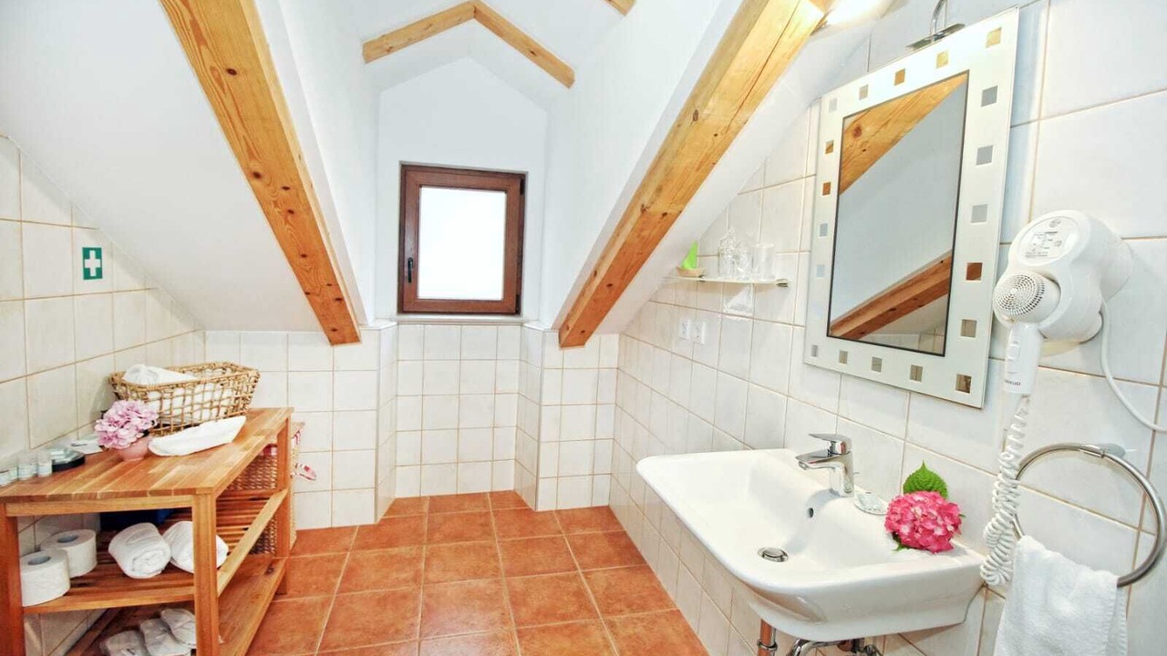 Photo of Bathroom in Cavtat Old Town