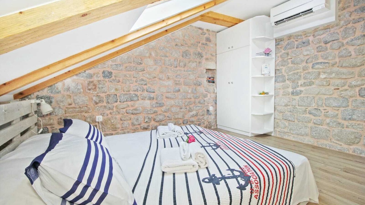 Photo of Bedroom in Cavtat Old Town