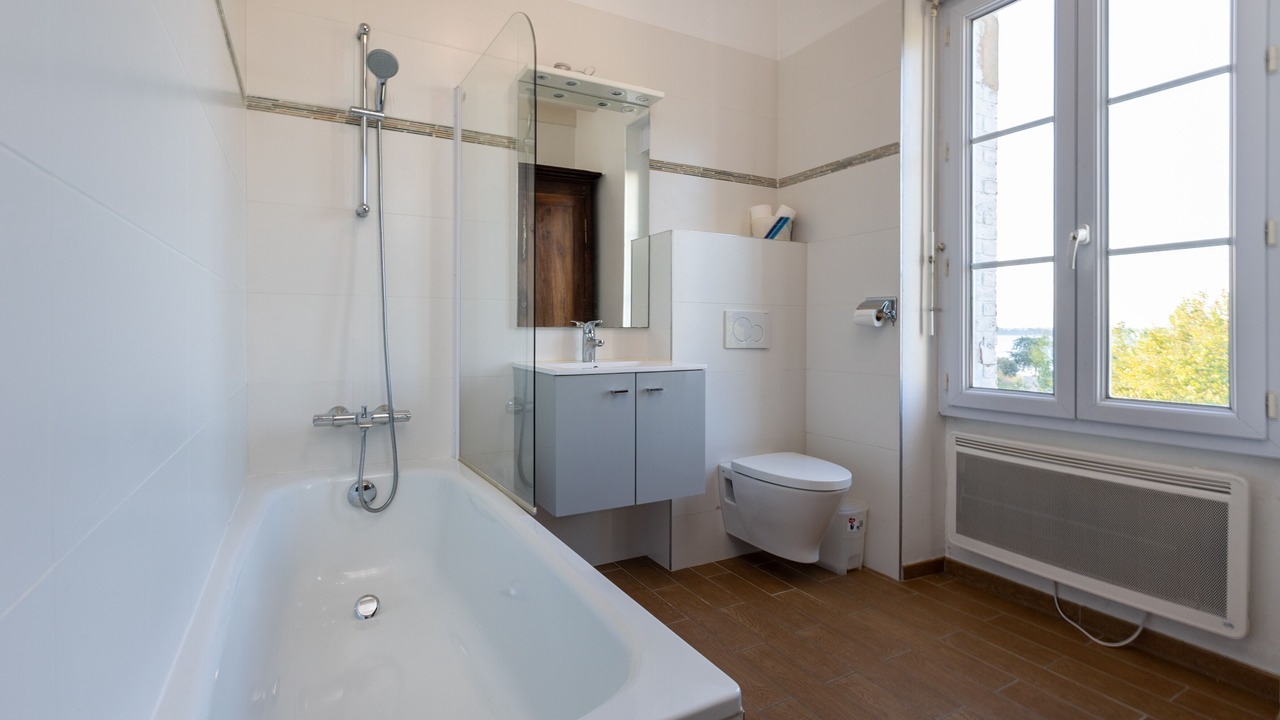 Photo of Bathroom in Saint-Jacut-de-la-Mer
