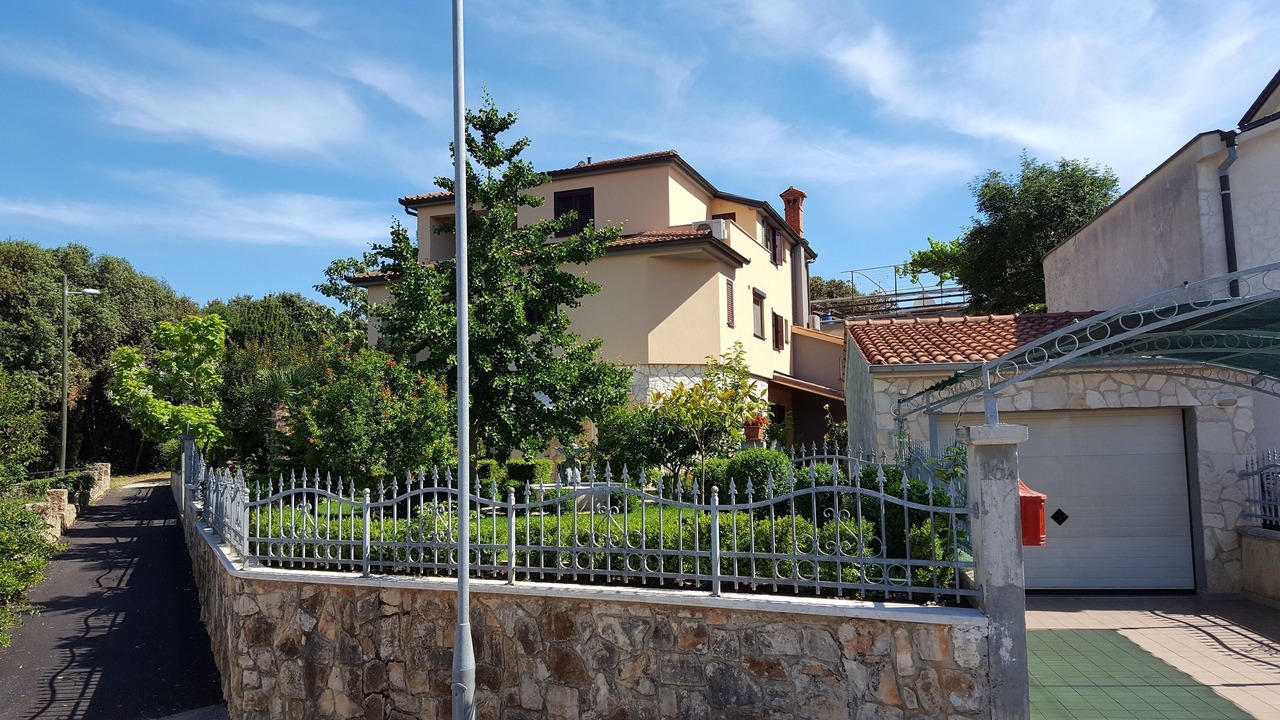 Photo of Outdoor in Banjole