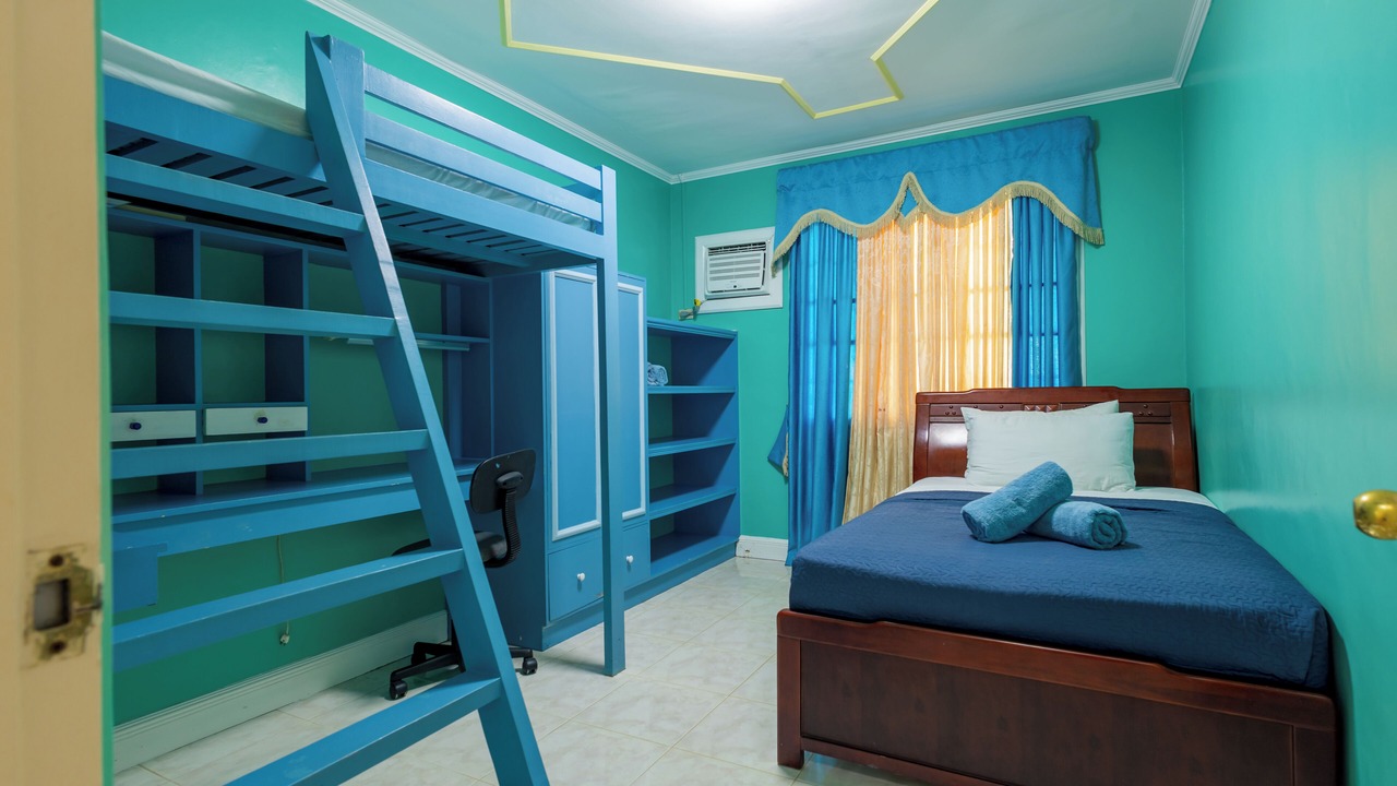 Photo of Bedroom in Looc
