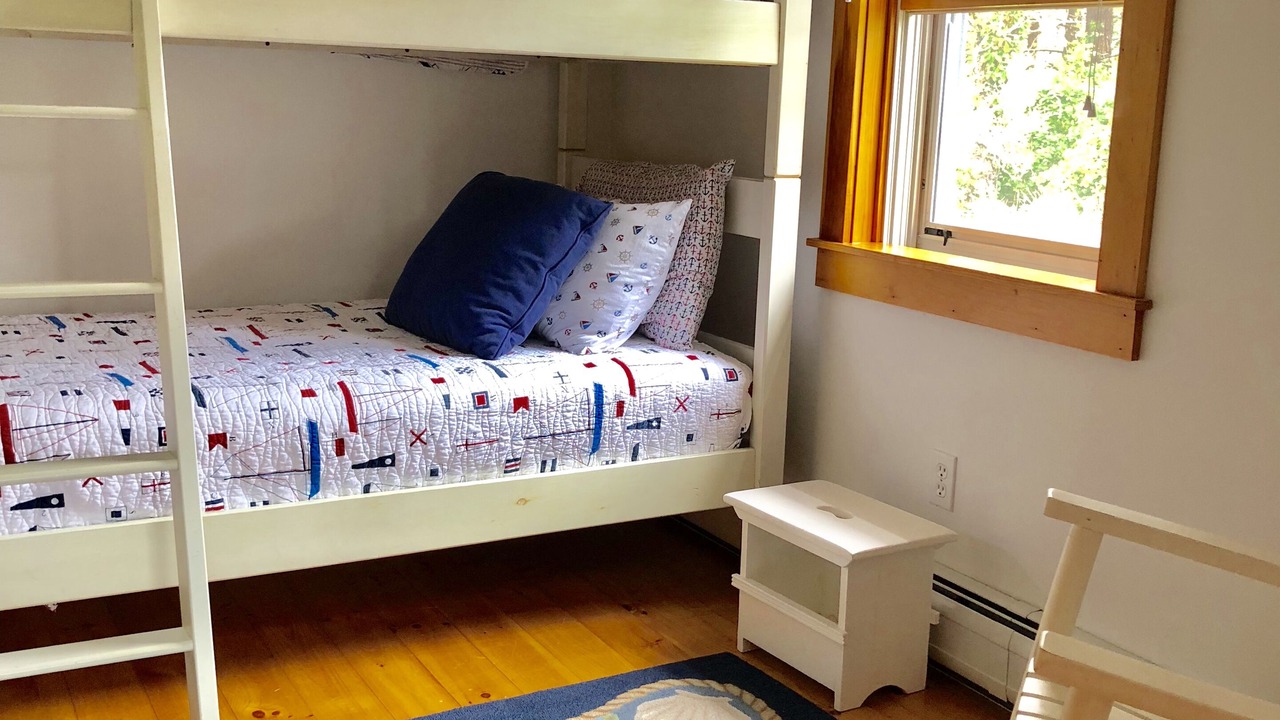 Photo of Bedroom in Eel Point