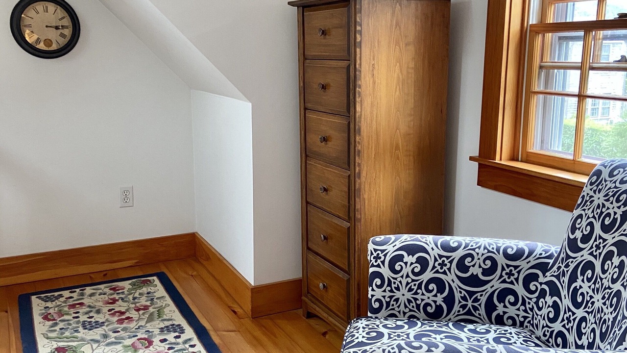 Photo of Livingroom in Eel Point