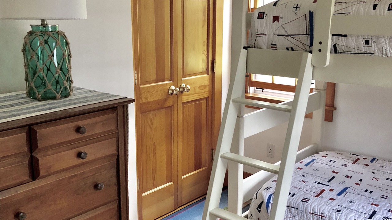 Photo of Bedroom in Eel Point