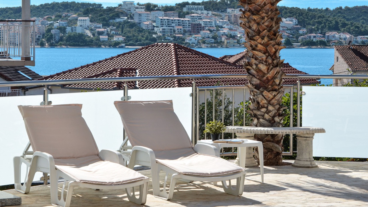Photo of Patio Balcony in Okrug Gornji