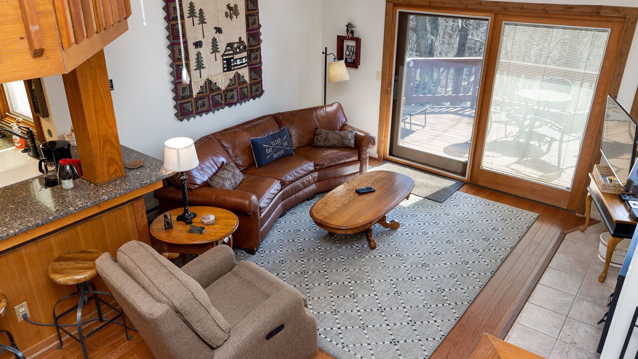 Photo of Livingroom in Wintergreen