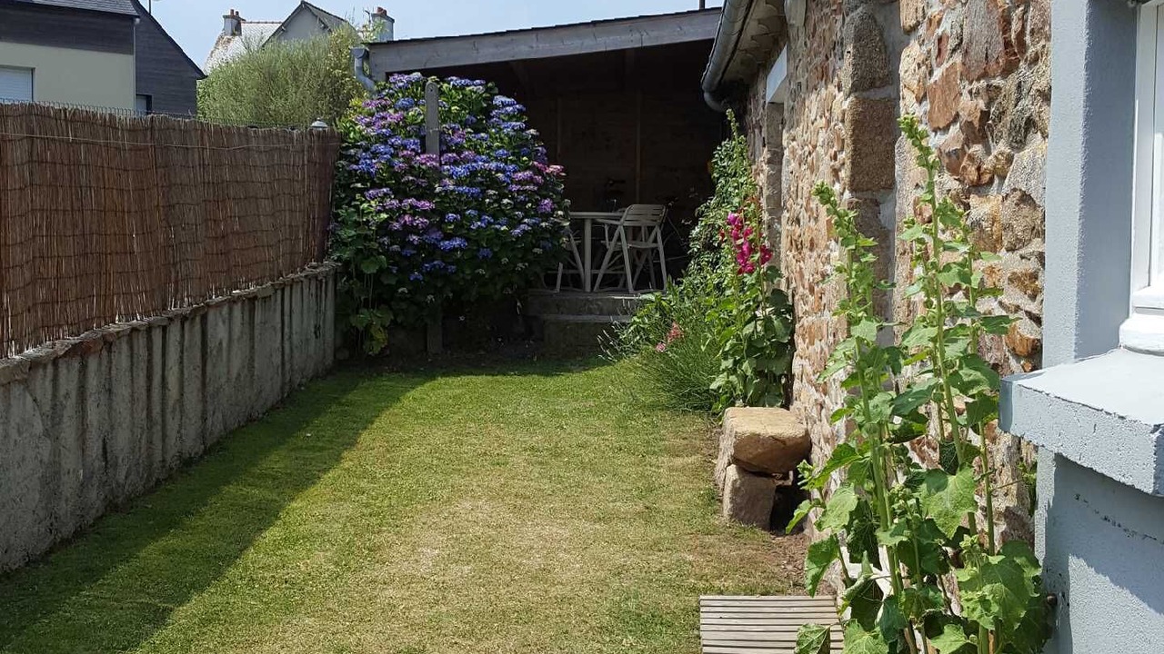 Photo of Outdoor in Loguivy