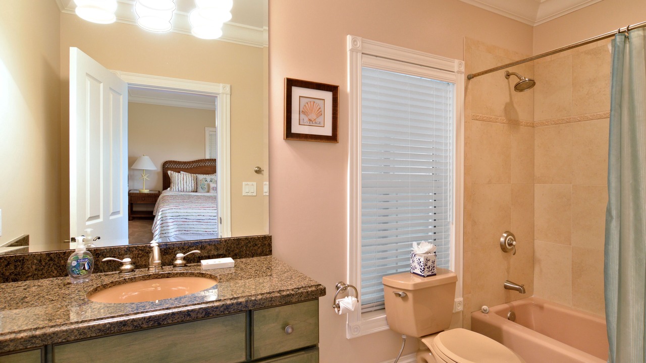 Photo of Bathroom in Meadows