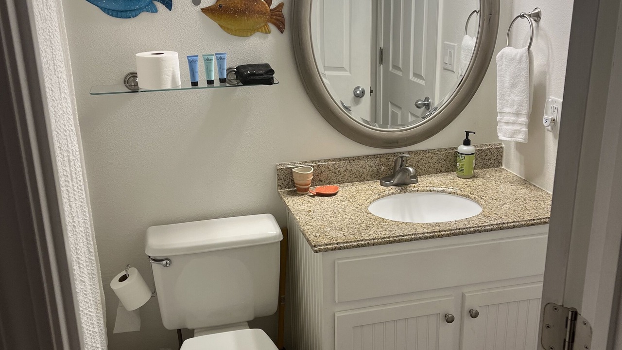 Photo of Bathroom in Gulf Place