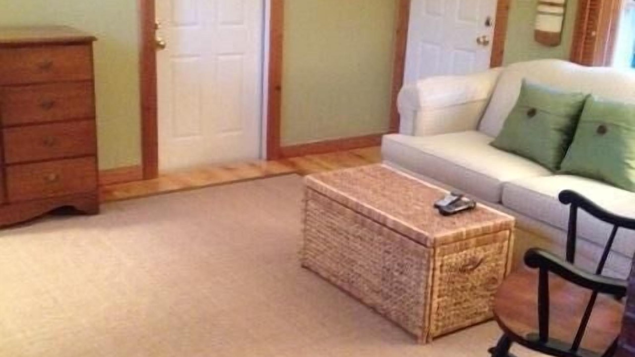 Photo of Livingroom in Campground Landing