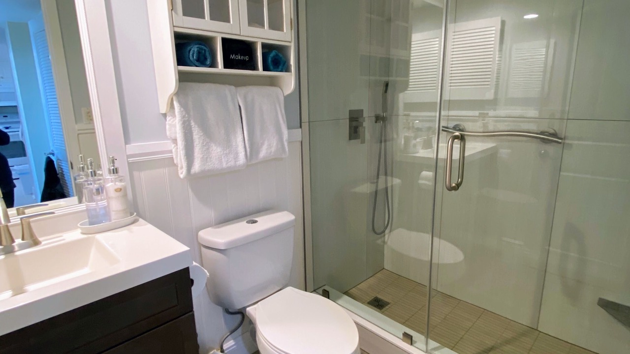 Photo of Bathroom in Amelia City
