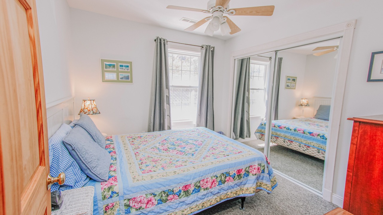 Photo of Bedroom in Michigan City