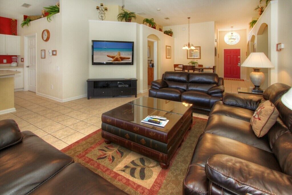 Photo of Bedroom in Windsor Palms