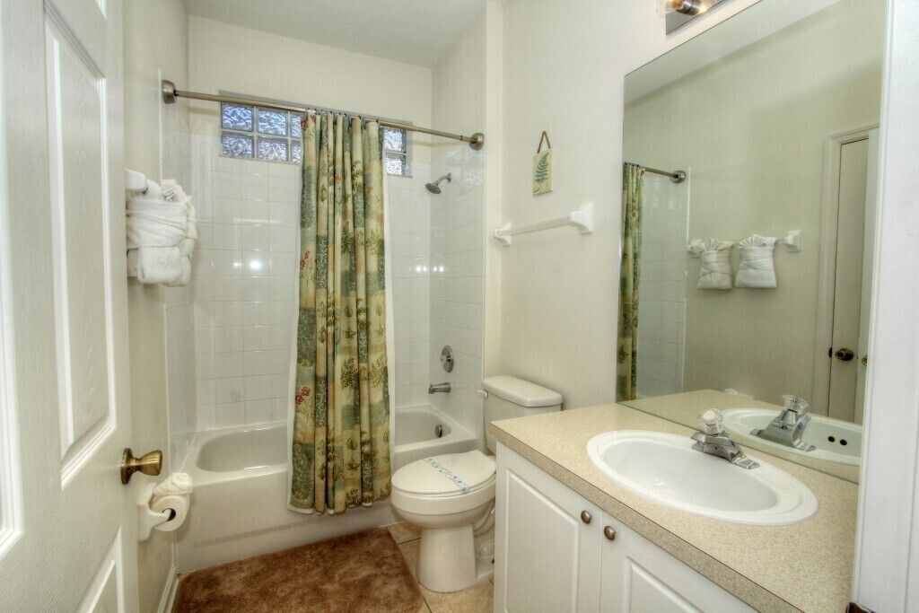 Photo of Bathroom in Windsor Palms