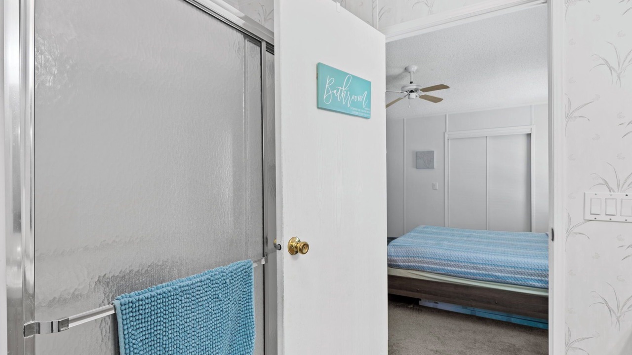 Photo of Bedroom in Weeki Wachee Gardens
