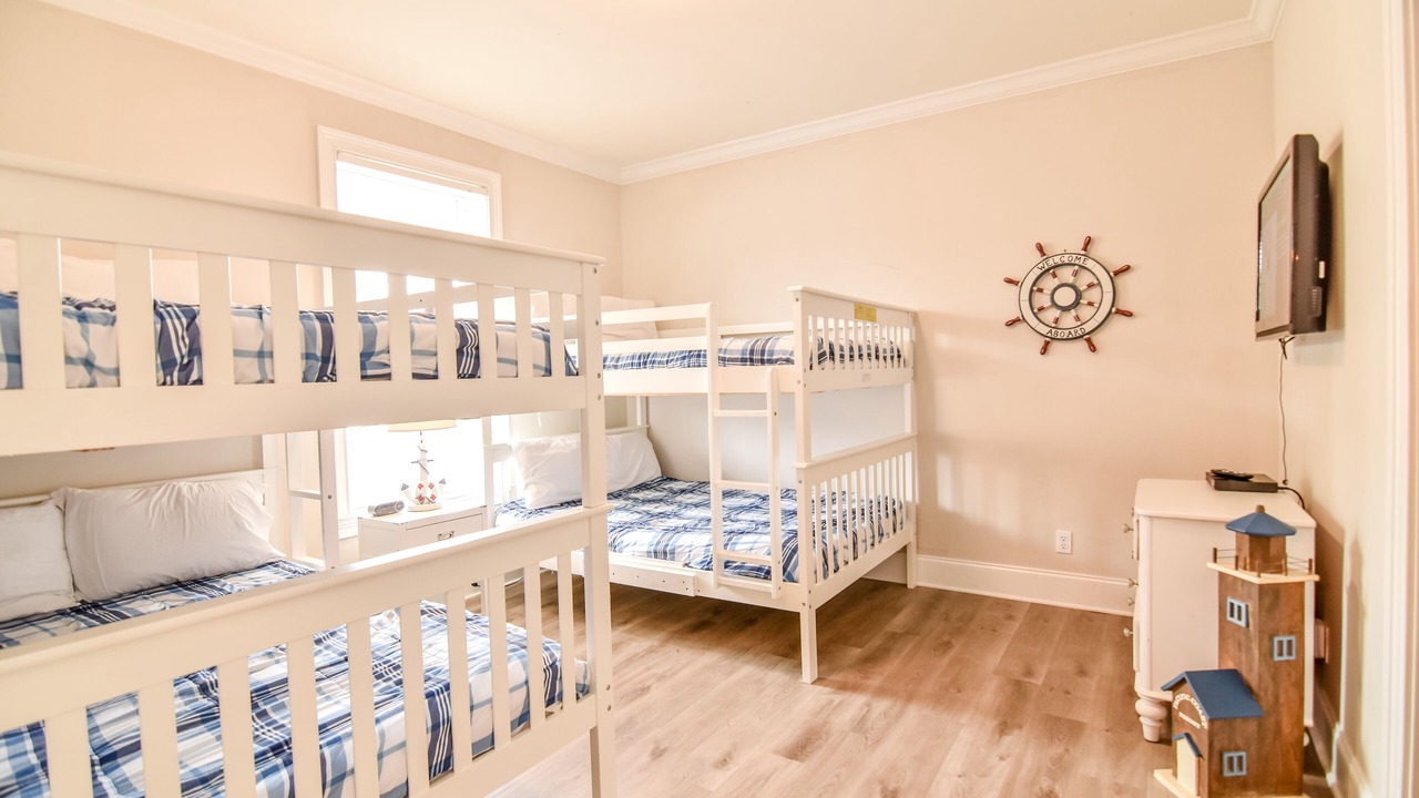 Photo of Bedroom in Frangista Beach