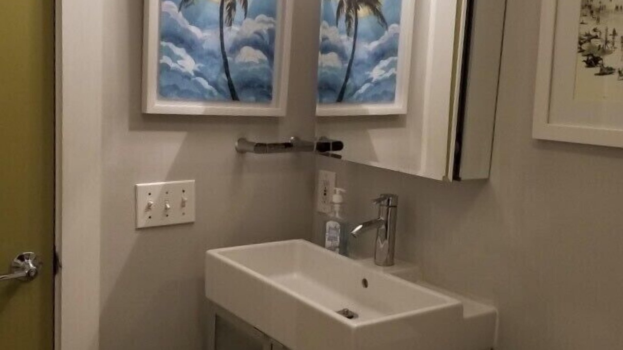 Photo of Bathroom in Bokeelia