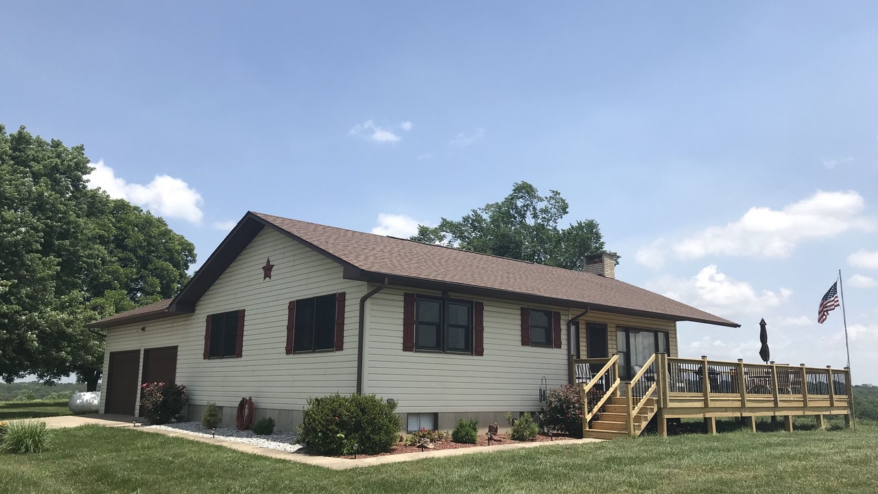 Photo of Outdoor in Cobden