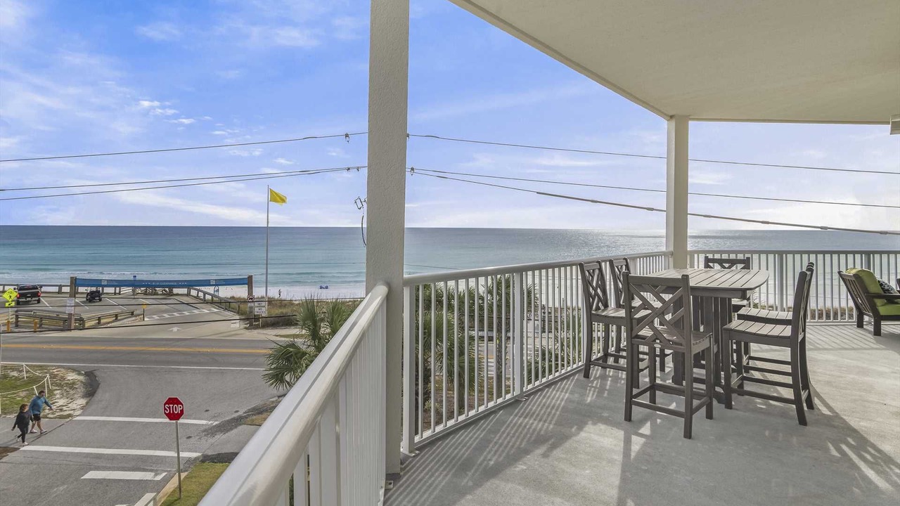 Photo of Outdoor in Avalon Beach Estates