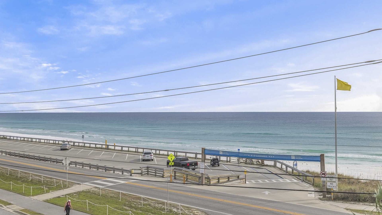 Photo of Others in Avalon Beach Estates