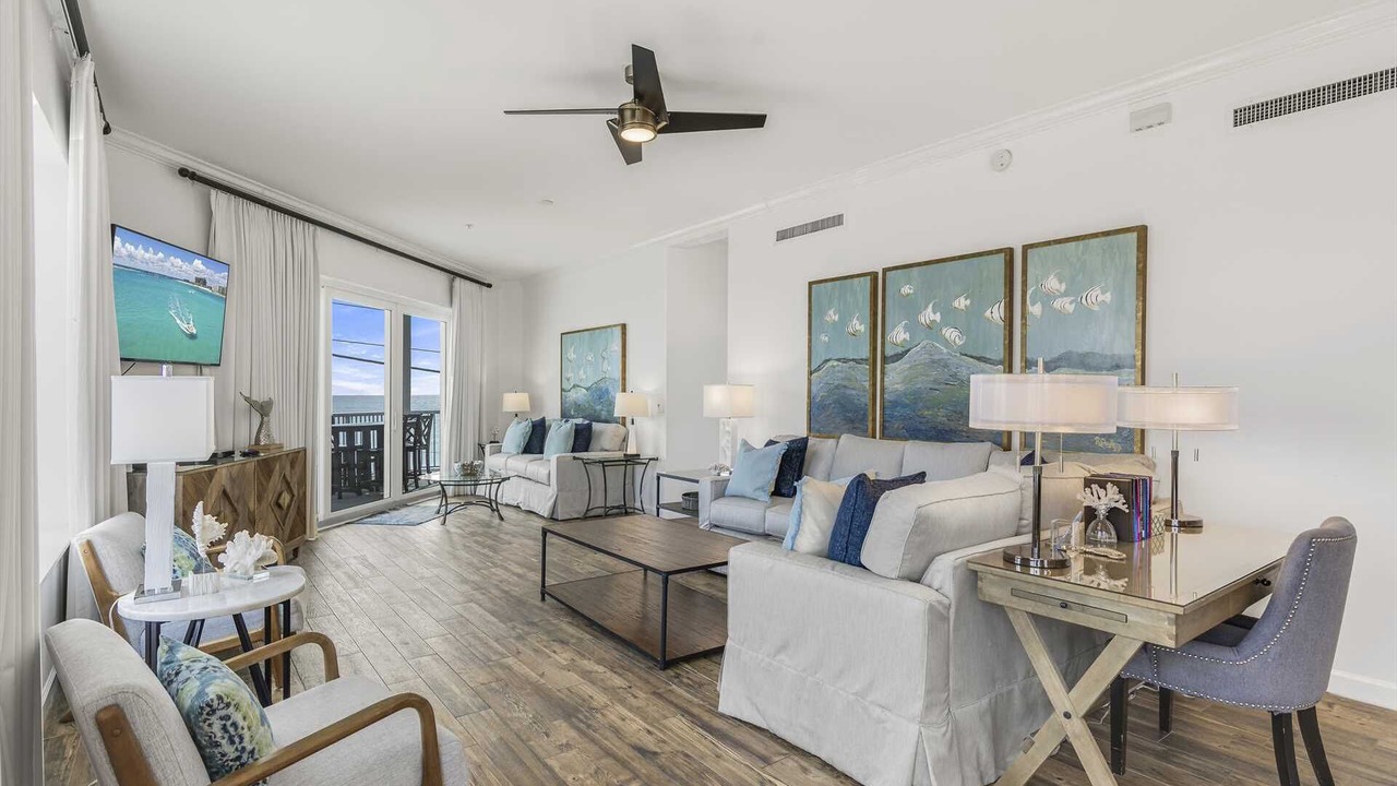 Photo of Livingroom in Avalon Beach Estates