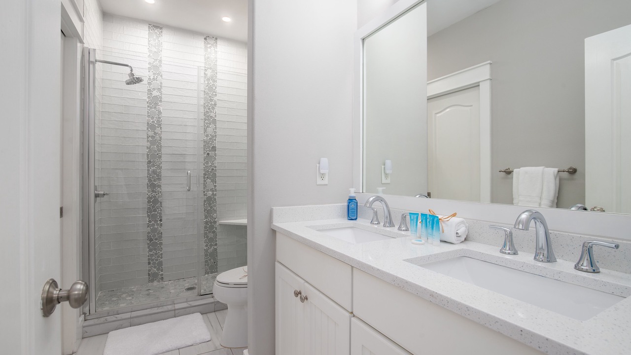 Photo of Bathroom in Crystal Beach