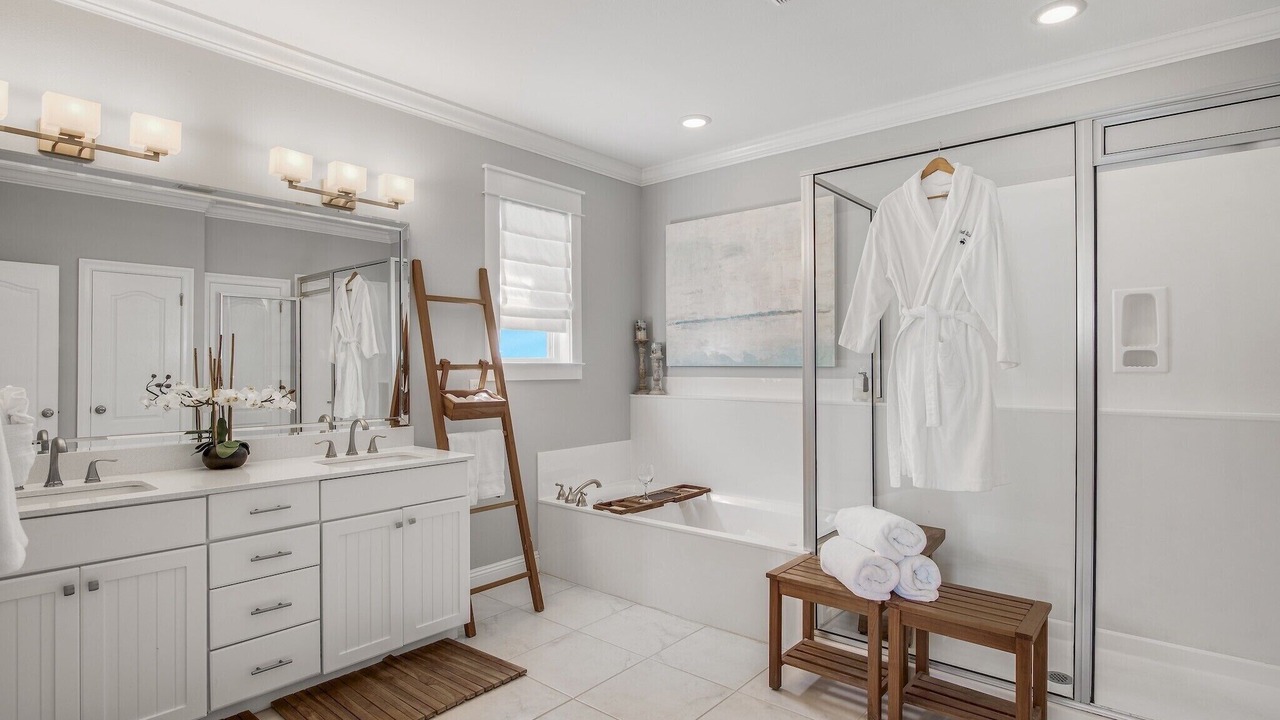Photo of Bathroom in Crystal Beach