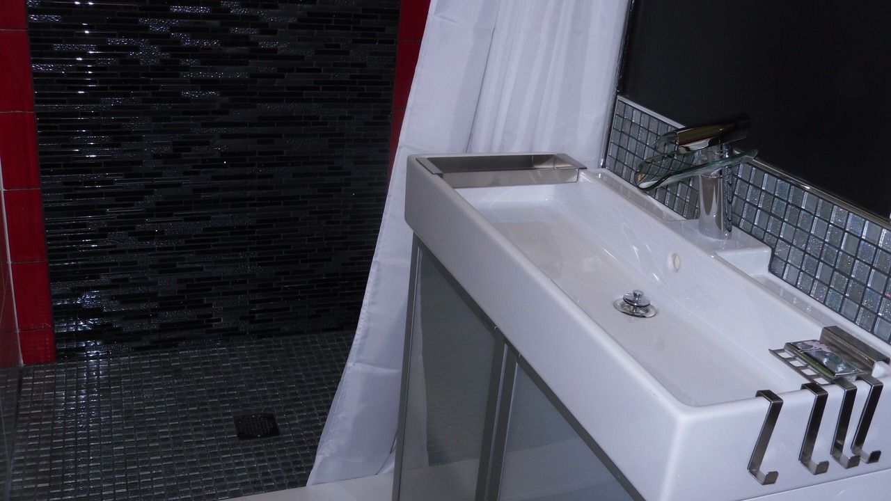 Photo of Bathroom in Uptown - Upper Duval