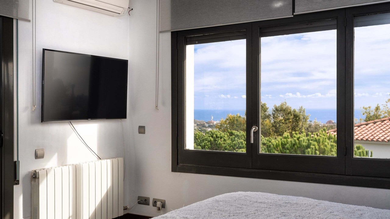 Photo of Bedroom in Cabrils