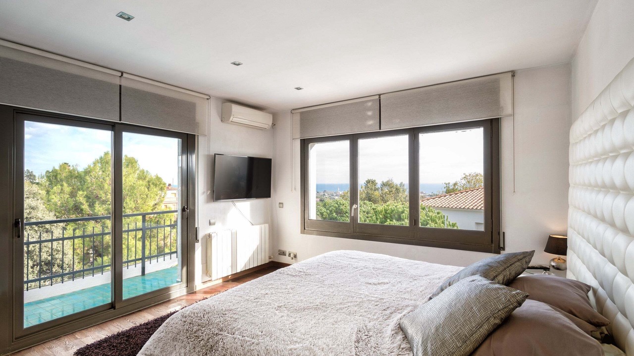 Photo of Bedroom in Cabrils