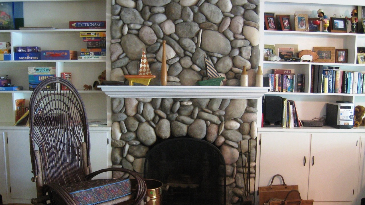 Photo of Livingroom in Paw Paw Lake