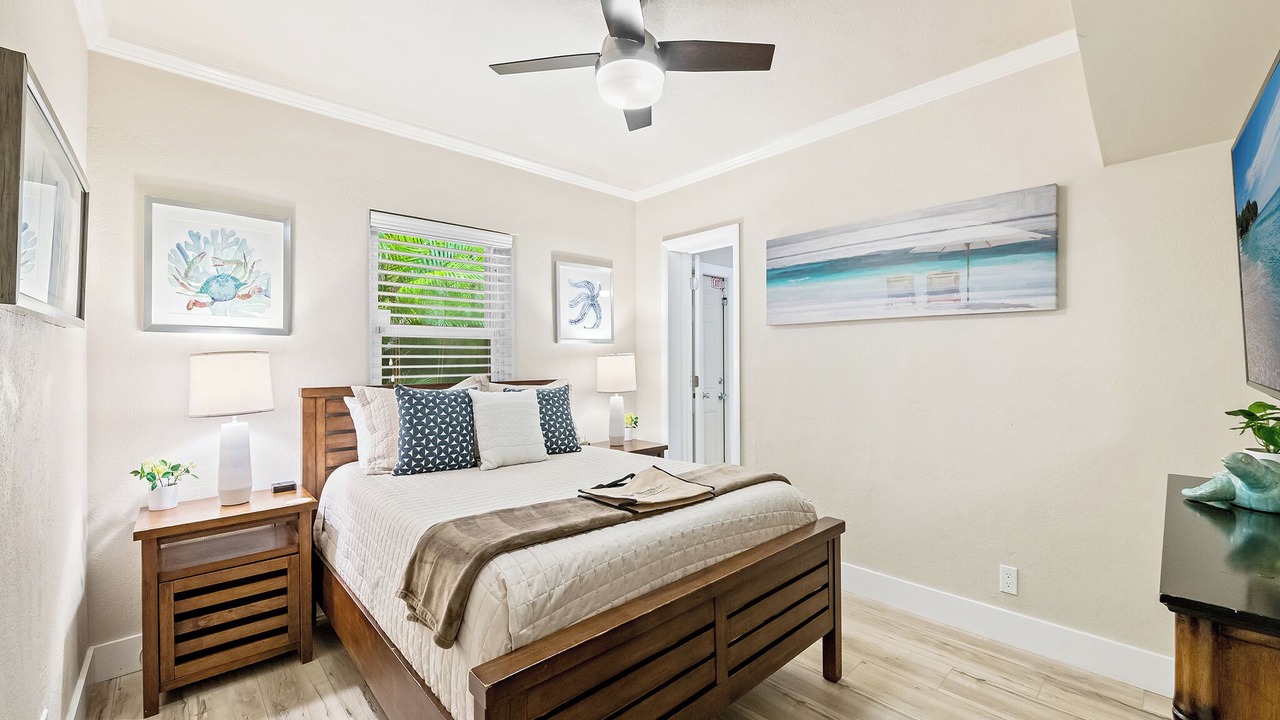 Photo of Bedroom in Poinsettia Heights