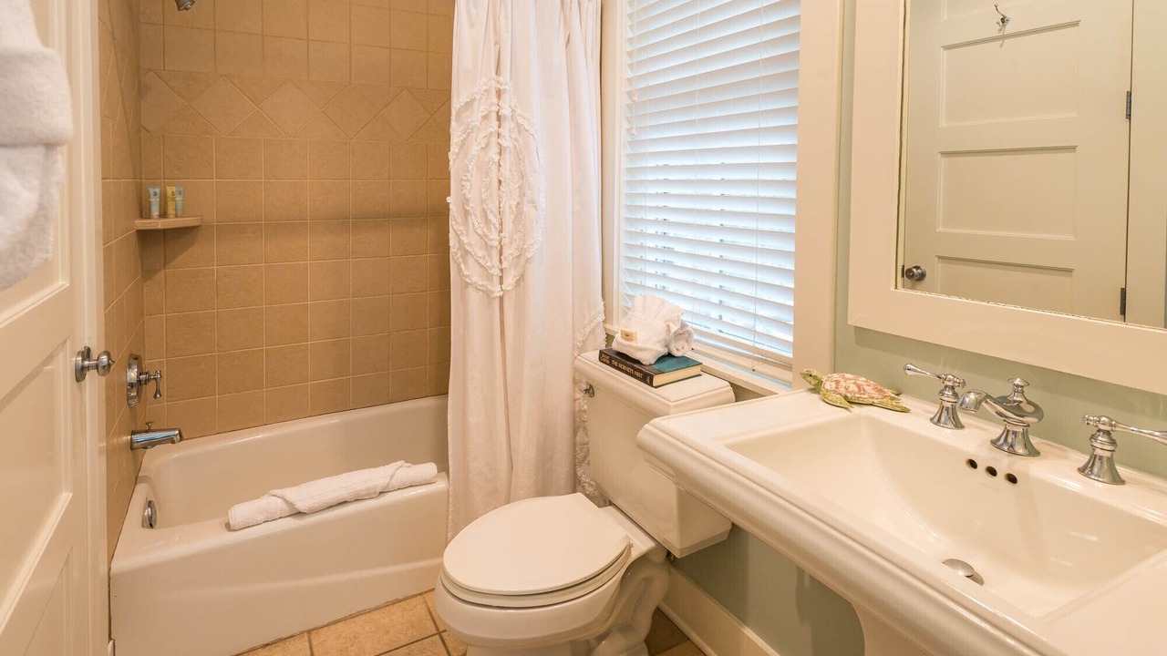 Photo of Bathroom in Cottage District