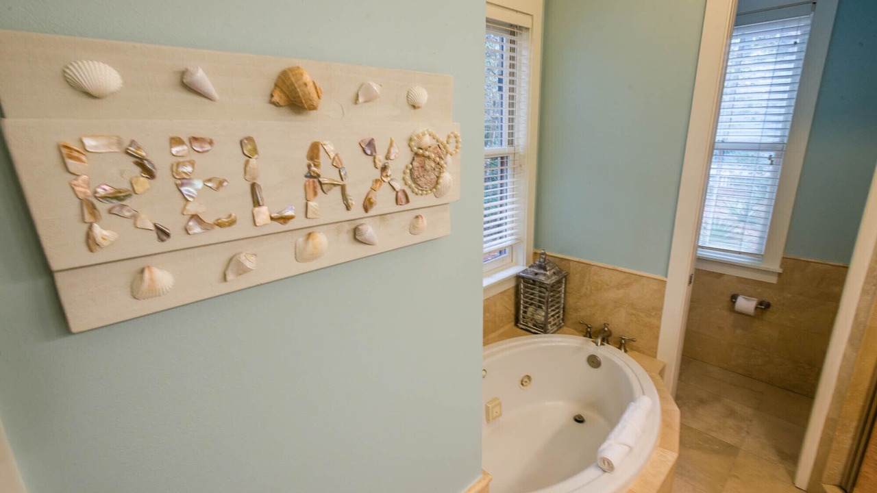Photo of Bathroom in Cottage District
