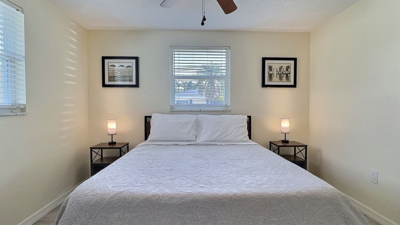 Photo of Bedroom in Siesta Key