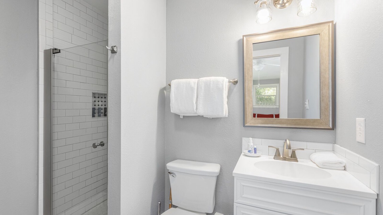 Photo of Bathroom in Gulf Trace