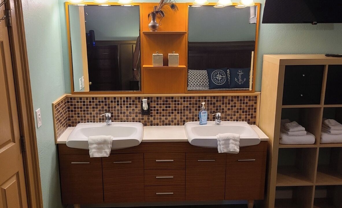 Photo of Bathroom in Crystal Beach