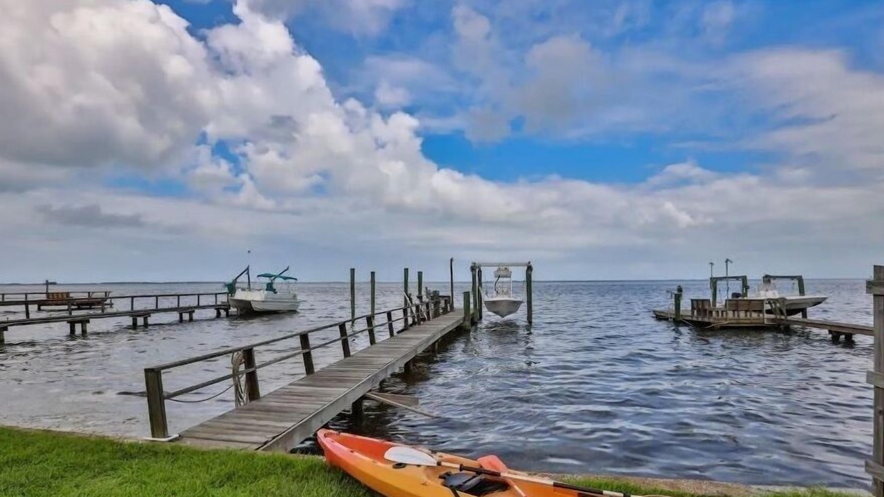 Photo of Others in Crystal Beach