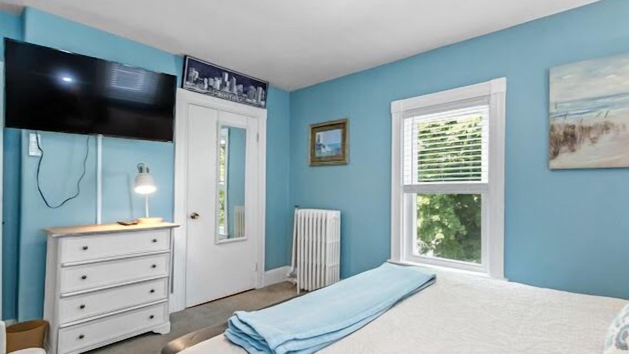 Photo of Bedroom in Milton