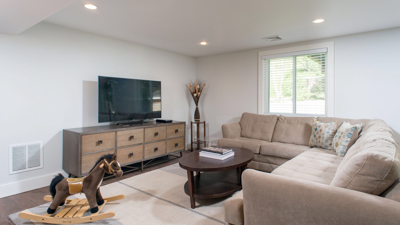 Photo of Livingroom in Lee