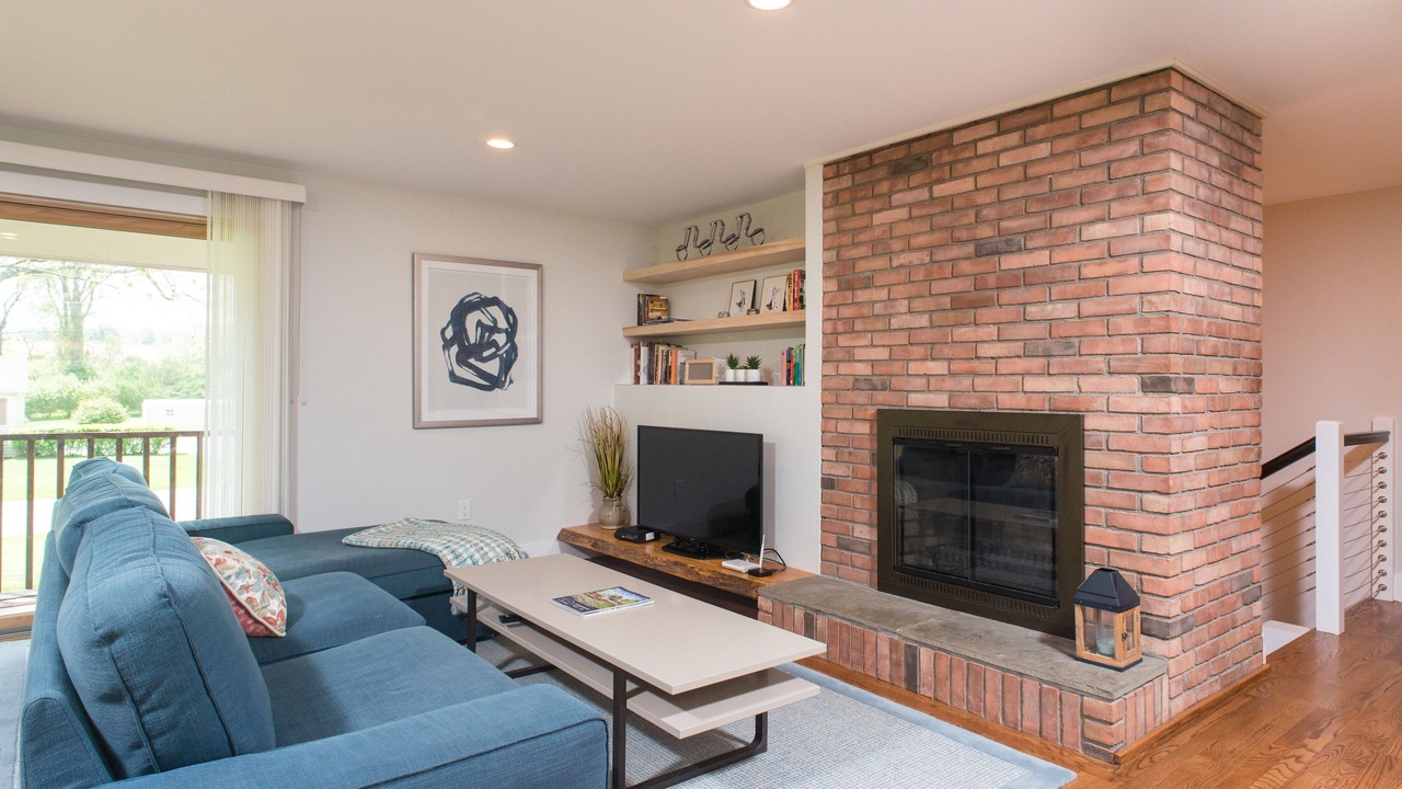 Photo of Livingroom in Lee