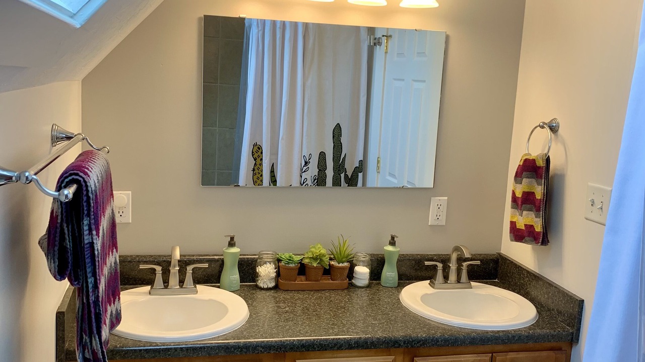 Photo of Bathroom in Fountain Square