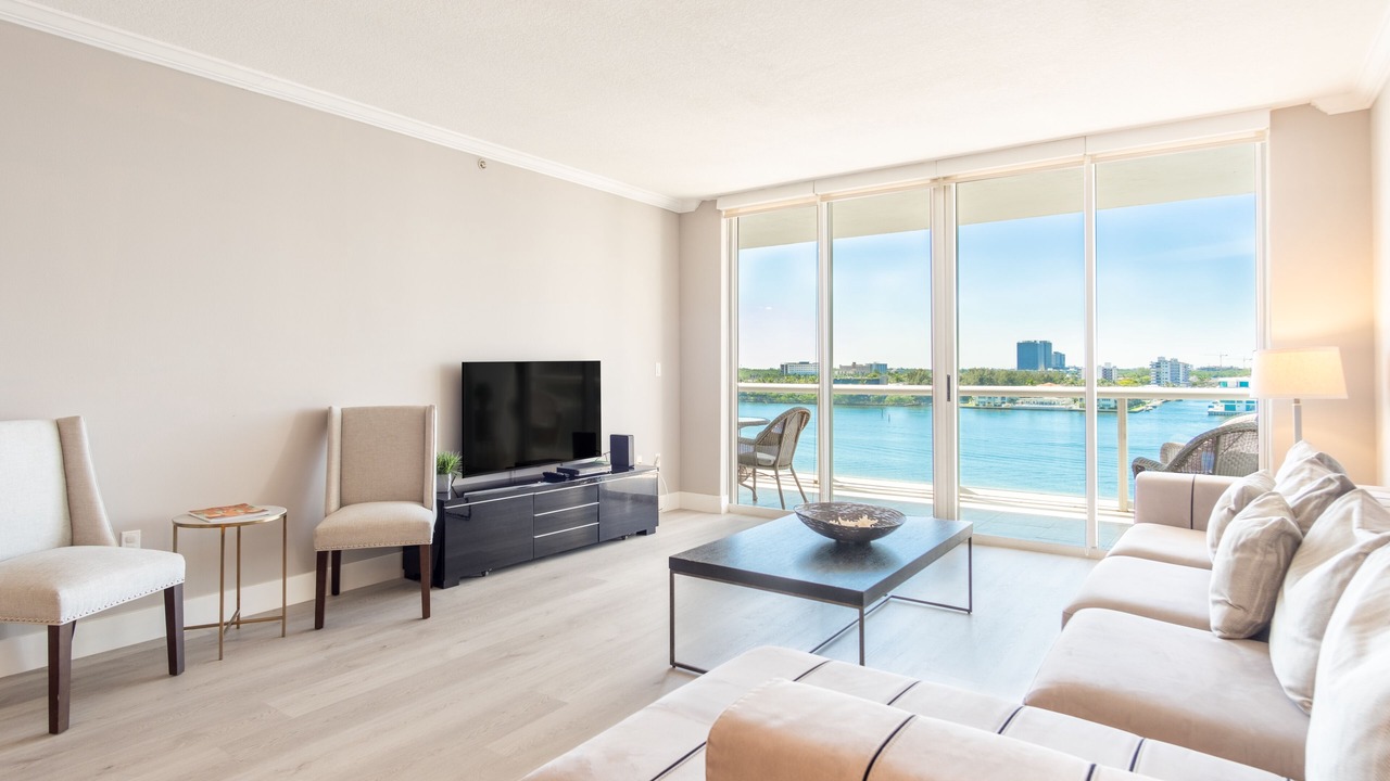 Photo of Livingroom in Sunny Isles Beach