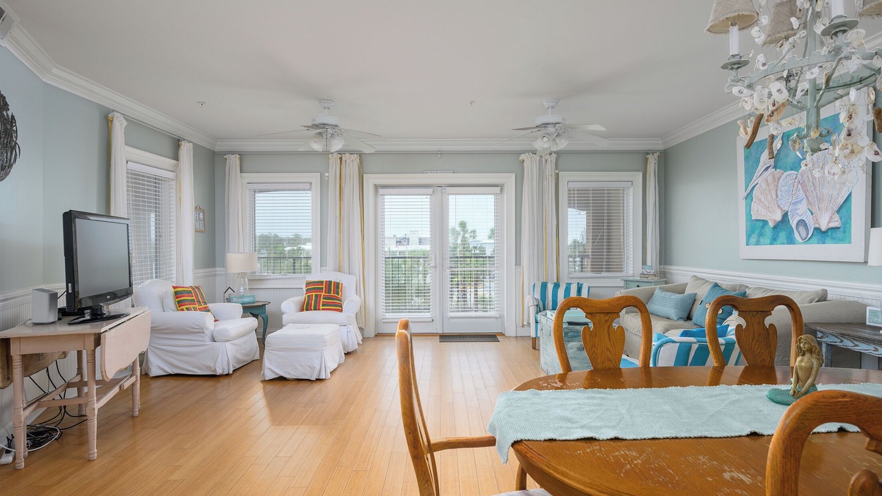 Photo of Bedroom in Tybee Island