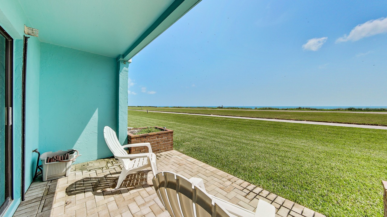 Photo of Patio Balcony in Flagler Beach