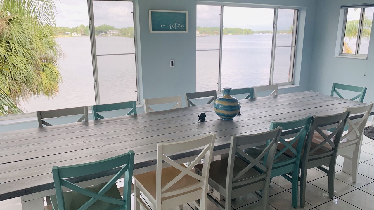 Photo of Bedroom in Crystal Shores