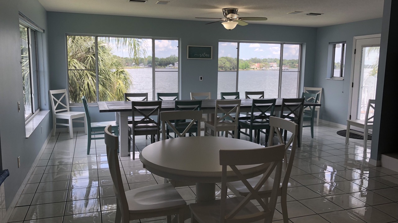 Photo of Bedroom in Crystal Shores